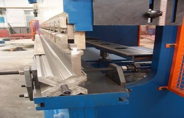 160T / 3200mm CNC Plate Bending Machine ,  Hydraulic Press Brake Die