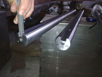 OEM T7 lub 42CrMo Amada Press Brake Tooling / narzędzia do gięcia maszyn