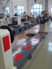 Automatycznie laserowa maszyna do cięcia laserem robota / Spawanie laserowe metalu robota