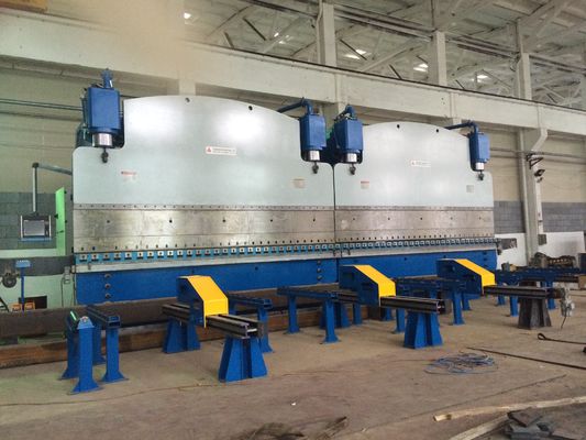 Numeryczne sterowanie CNC Tandem Press Brake Machine z prędkością gięcia 5 mm/s i długą żywotnością