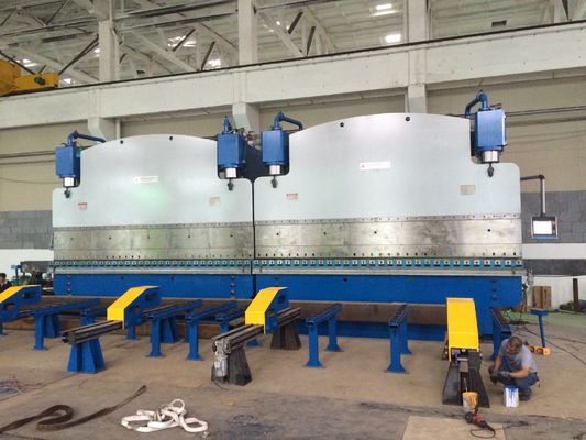 CNC Tandem Hydraulic Press Brake z siłą roboczą 2X1200Ton i długością stołu 2X6250mm dla długiej żywotności