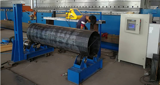 Maszyna CNC do cięcia drzwi o lekkim biegunie 3 oś, średnica 680 mm, uderzenie 2000 mm