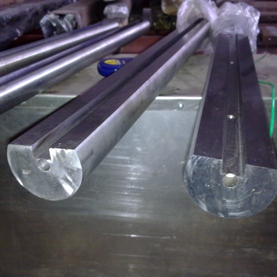 Zestaw CNC z materiałami 42CrMo i T7 do precyzyjnego gięcia
