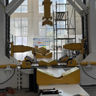 Hydrauliczna maszyna do wyprostowania monopoli 1200KN do 5G Pole Straightening Splicing Reshaping