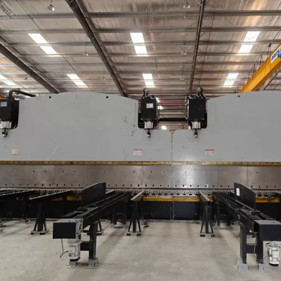 Ciężki hamulec 2×650Ton 7M CNC Tandem Press Brake do produkcji długich słupków ośmiokątnych i ośmiokątnych