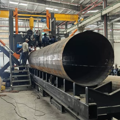 Podwójny łuk wielowiatowy podwodny łuk CNC słup zamknięty maszyna do spawania 14m średnica 1,9m stal słup