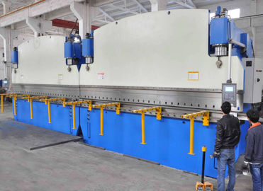 Siła hamulca ciśnienia hydraulicznego CNC dla wyższej wydajności