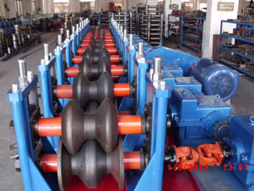 Gcr15 Dostosowana maszyna do formowania rolek poręczy 310 mm