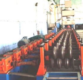 Gcr15 Dostosowana maszyna do formowania rolek poręczy 310 mm