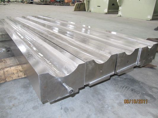 Narzędzia do maszyny hamulcowej / matryca do zwykłego słupka ulicznego/ wysokiego mastu/ monopolu