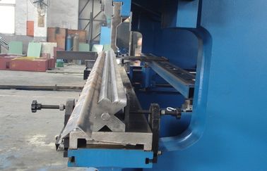2-WE67K-300/6000 maszyna hamulcowa CNC z sterowaniem DA53T